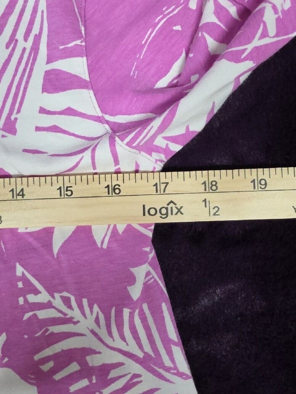 Coolibar Lavender-Pink Tropical V-Neck Long Sleeve Sun Shirt sz Small - Picture 5 of 6